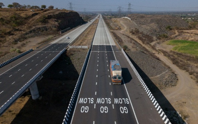 Driving Safer Mobility on Maharashtra’s Landmark Expressway Driving Safer Mobility on Maharashtra’s Landmark Expressway