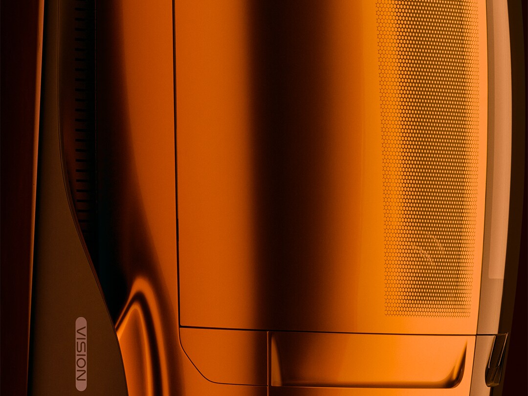 The captivating one-bow design