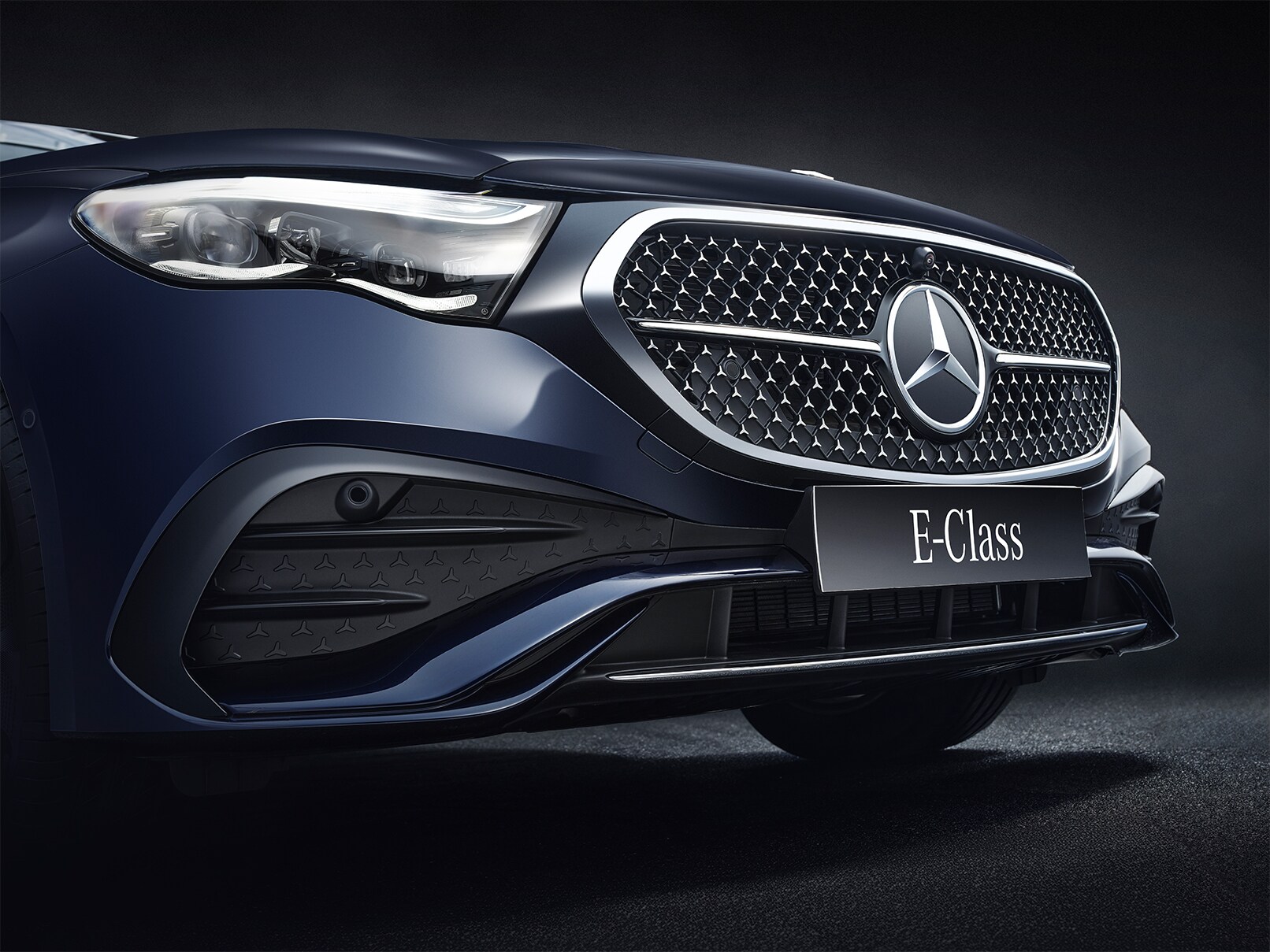 The exterior of the new Mercedes-Benz E-Class Saloon with the AMG Line.