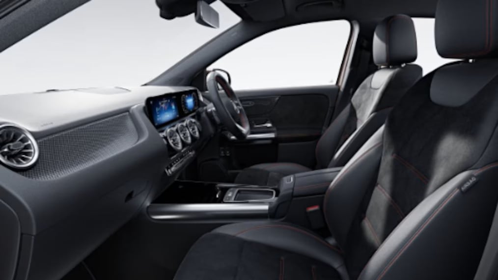 Front view of the Mercedes-Benz GLA plug-in hybrid.