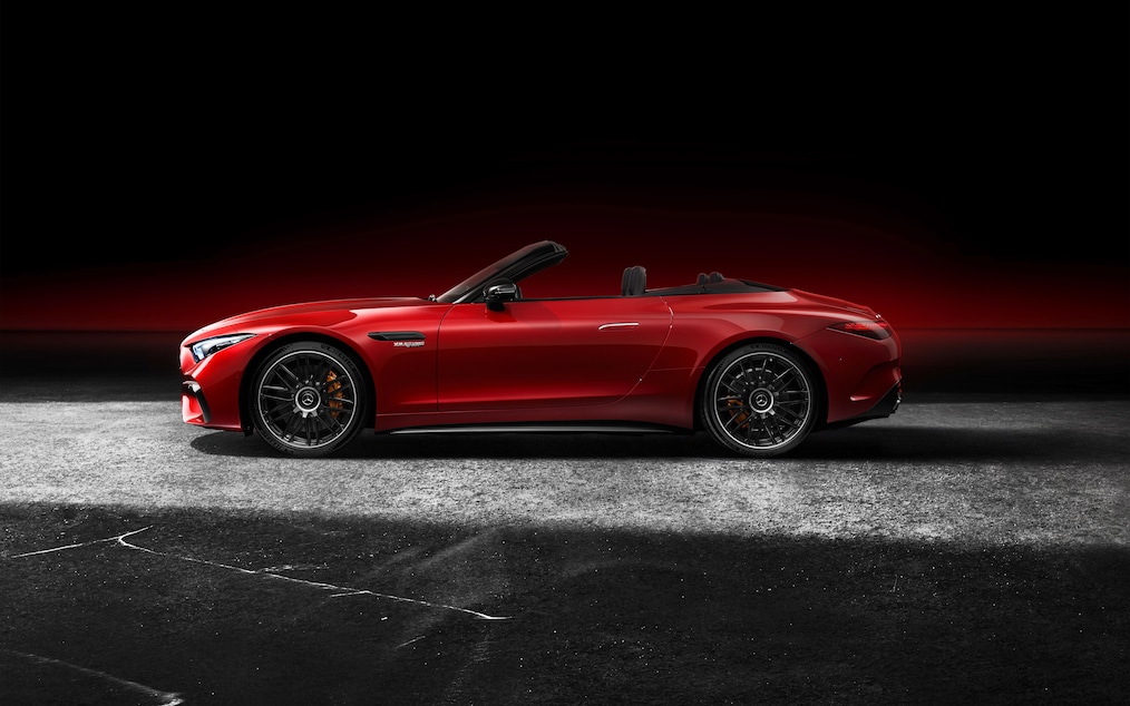 MANUFAKTUR options offering of the SL Roadster from Mercedes-AMG.