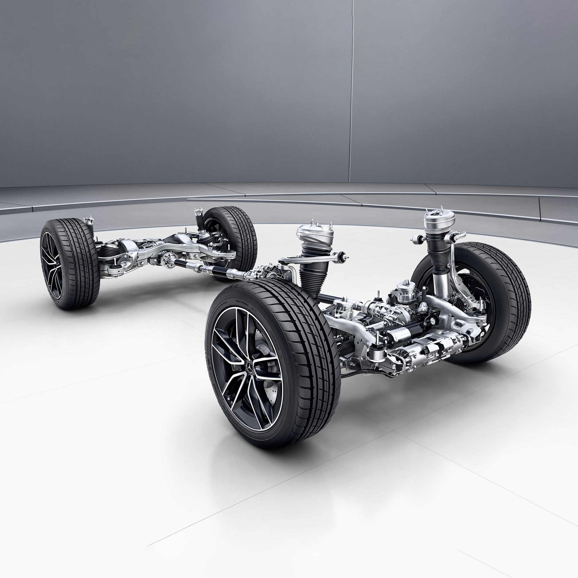 E-ACTIVE BODY CONTROL | GLE | Mercedes-Benz An illustration of how the E-ACTIVE BODY CONTROL suspension works in the Mercedes-Benz GLE.