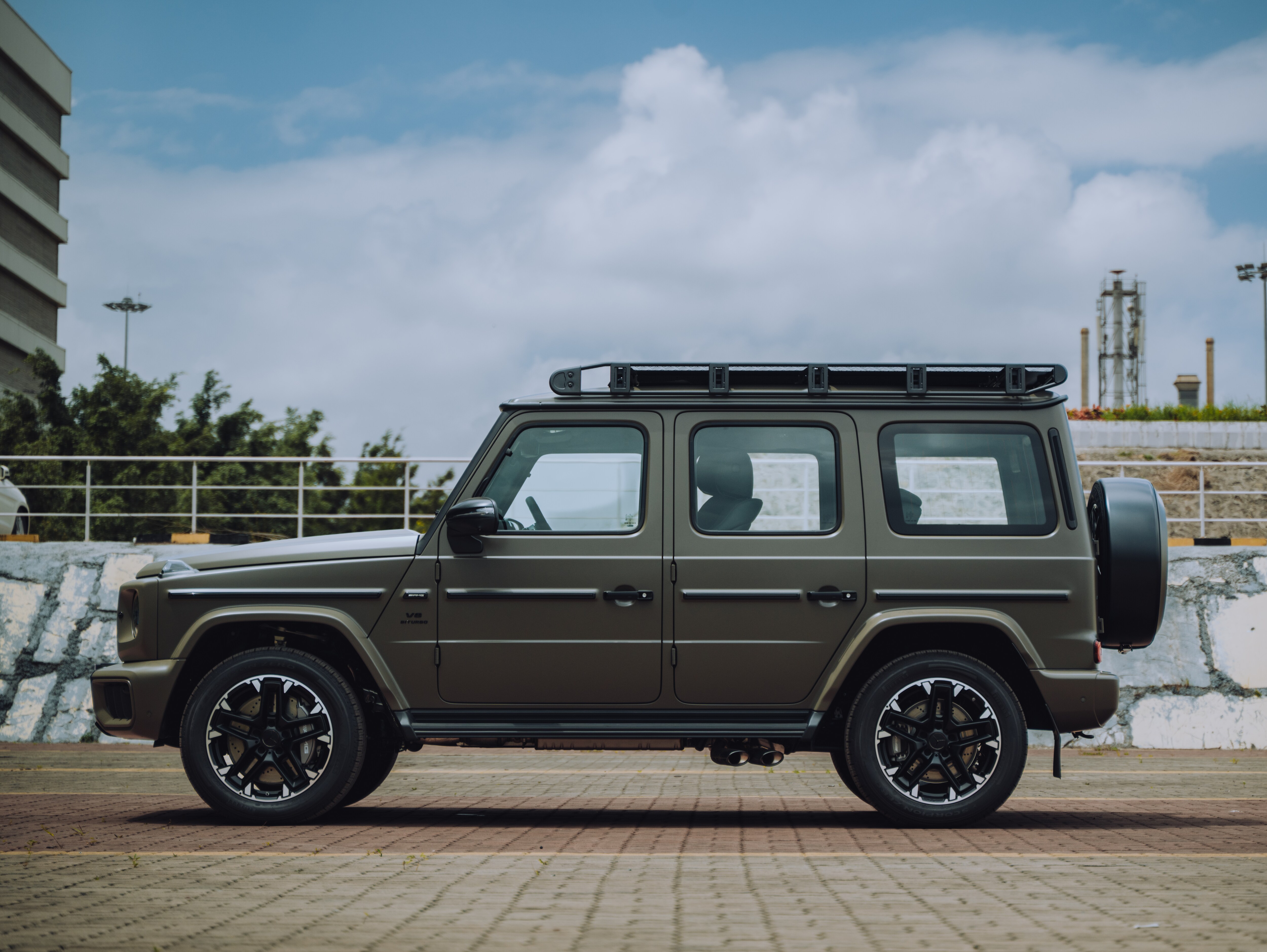 g-63-offroad-pro-image-left-side-view