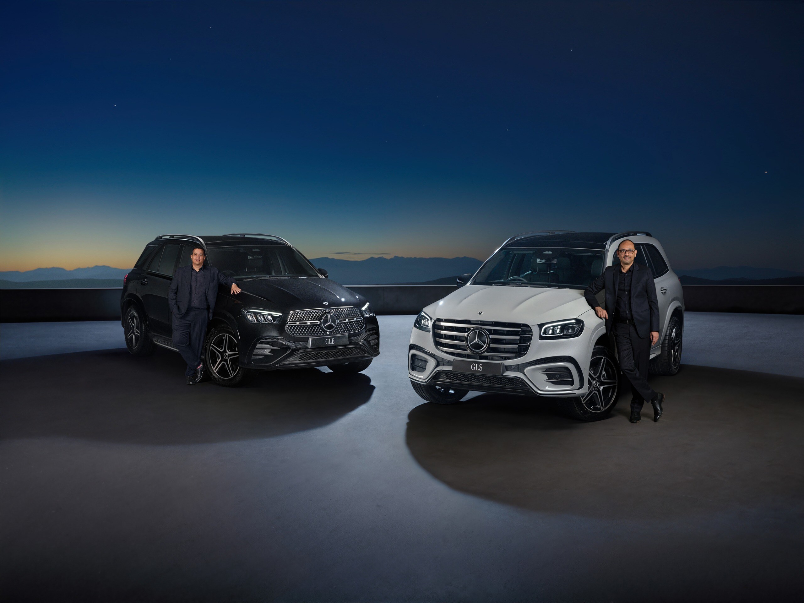Mr Santosh Iyer, Managing Director & CEO and Mr Brendon Sissing VP, Sales & Marketing, Mercedes-Benz India with GLE and GLS ‘Night Edition