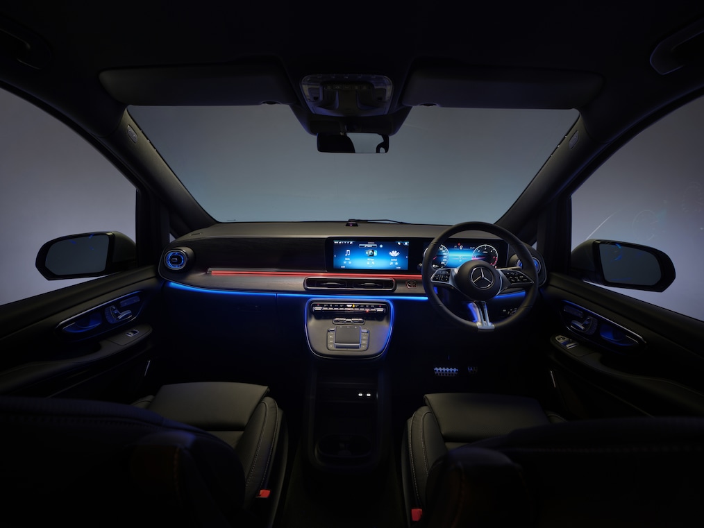 The passenger compartment of the Mercedes-Benz V-Class.