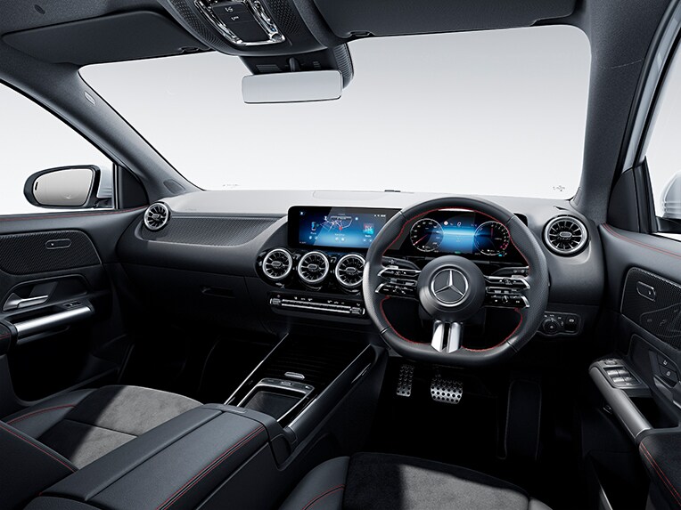 The interior of the new Mercedes-Benz GLA with AMG Line.